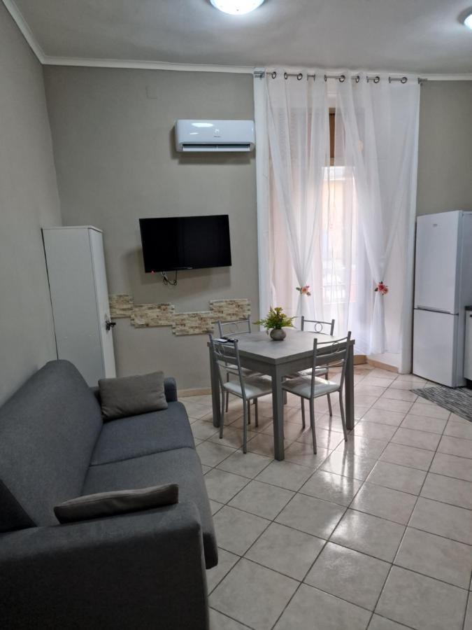 Dimora Partenopea-Holiday House Naples Luaran gambar